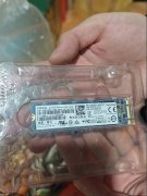 闪迪128G固态硬盘 SATA协